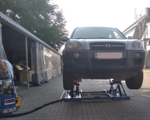 Підйомник ножичний електрогідравлічний GTM QJYJ30E-ZW, 3 т, 220В, мобільний, (QJYJ30E-ZW)