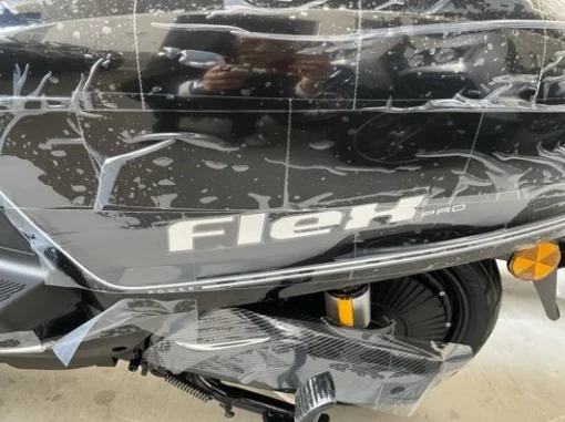 Електроскутер GTM Flex Pro, 2000W, 72V, 38Ah, швидкість 60км/год, запас ходу 110км
