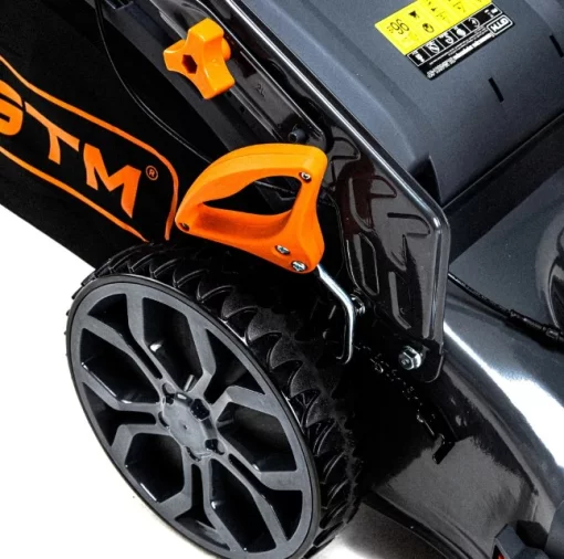 Газонокосарка акумуляторна GTM BLM48H-SP, 2*18В, ширина різання 48см, самохідна +АКБ 4Аг-2шт., ЗП-2шт.
