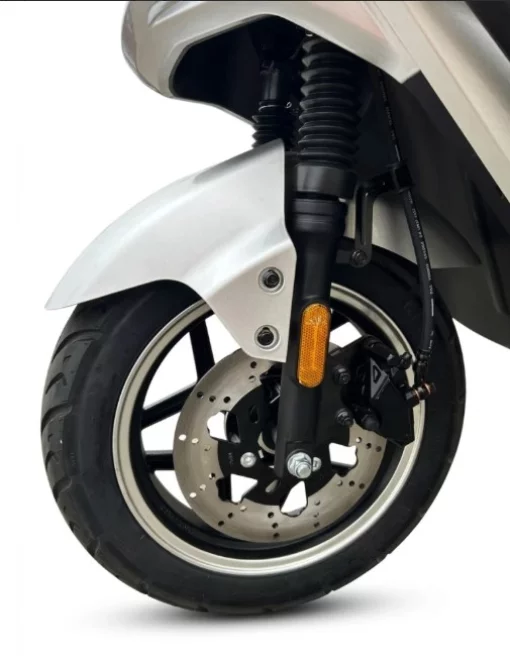 Електроскутер GTM N-MAX 2500, 2500W, 72V, 20Ah, до 60 км/год, запас ходу до 60 км