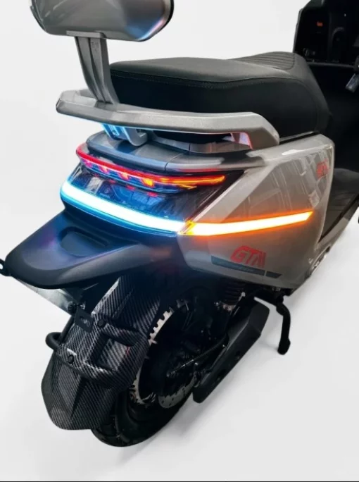 Електроскутер GTM N-MAX 2500, 2500W, 72V, 20Ah, до 60 км/год, запас ходу до 60 км