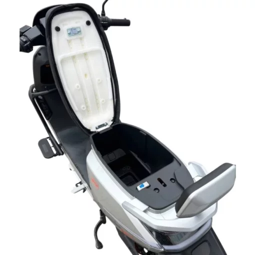 Електроскутер GTM N-MAX 2500, 2500W, 72V, 20Ah, до 60 км/год, запас ходу до 60 км
