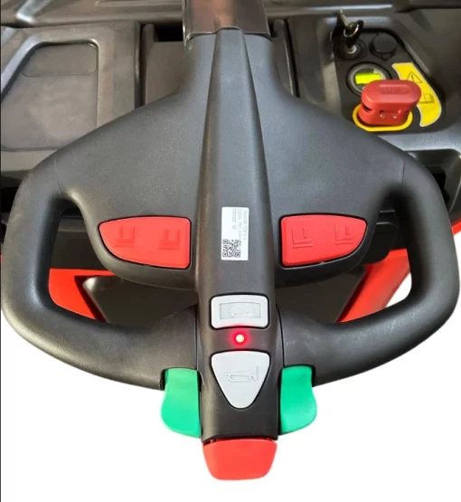 Штабелер електричний GTM PS16N&nbsp;4000, 1,6т/4,0м, самохідний з площ. оператора