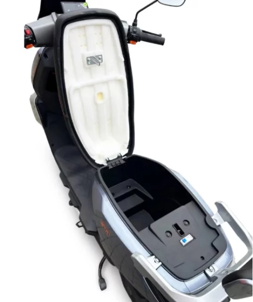 Електроскутер GTM C-EV 1200, 1200W, 72V, 20Ah, швидкість - 50км/год