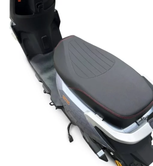 Електроскутер GTM C-EV 1200, 1200W, 72V, 20Ah, швидкість - 50км/год